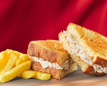 Chicken mayo toasted sandwich with chips